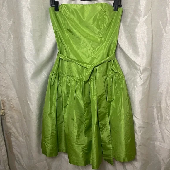 Lilly Pulitzer | Dresses | Lilly Pulitzer Lime Green Strapless Tiewaist Babydoll Midi Formal Gown Dress | Poshmark Lilly Pulitzer | Dresses | Lilly Pulitzer Lime Green Strapless Tiewaist Babydoll Midi Formal Gown Dress | Poshmark